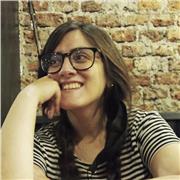 Instructora de Yoga Harmonic. Experimenta bienestar